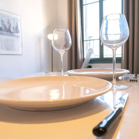 Apartment Rc Cosy Avec Mezzanine Au Coeur De Nizza