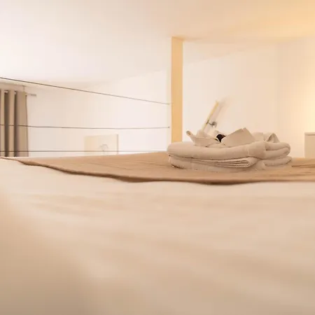 Rc Cosy Avec Mezzanine Au Coeur De Apartmán *
